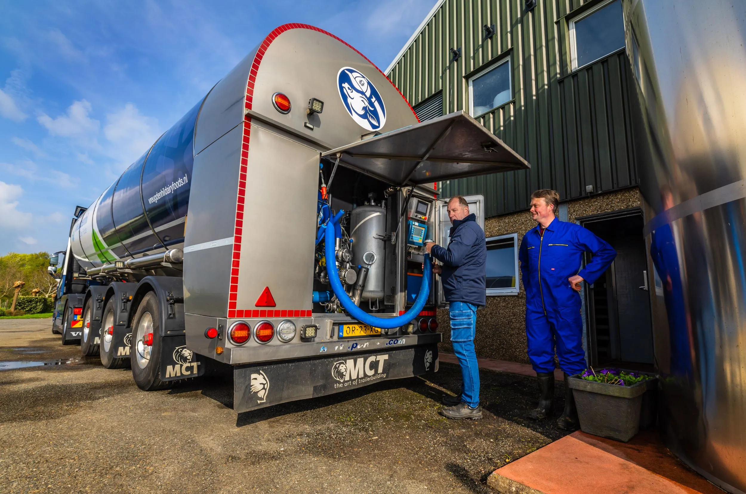 RMO melkveehouder en chauffeur